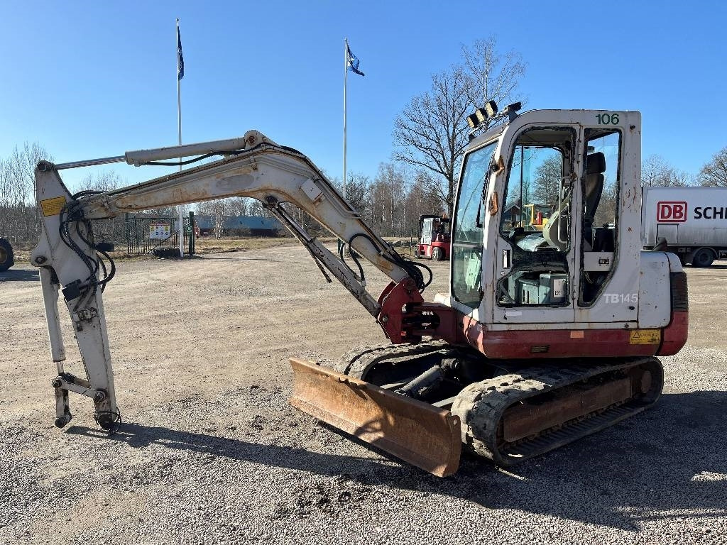 Takeuchi TB 145 Dismantled. Only spare parts - Excavadora de cadenas: foto 3 Takeuchi TB 145 Dismantled. Only spare parts - Excavadora de cadenas: foto 3