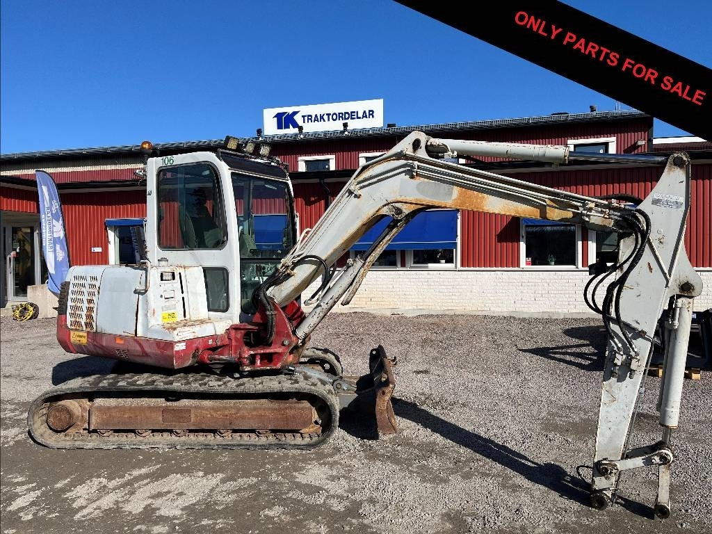 Takeuchi TB 145 Dismantled. Only spare parts - Excavadora de cadenas: foto 1 Takeuchi TB 145 Dismantled. Only spare parts - Excavadora de cadenas: foto 1