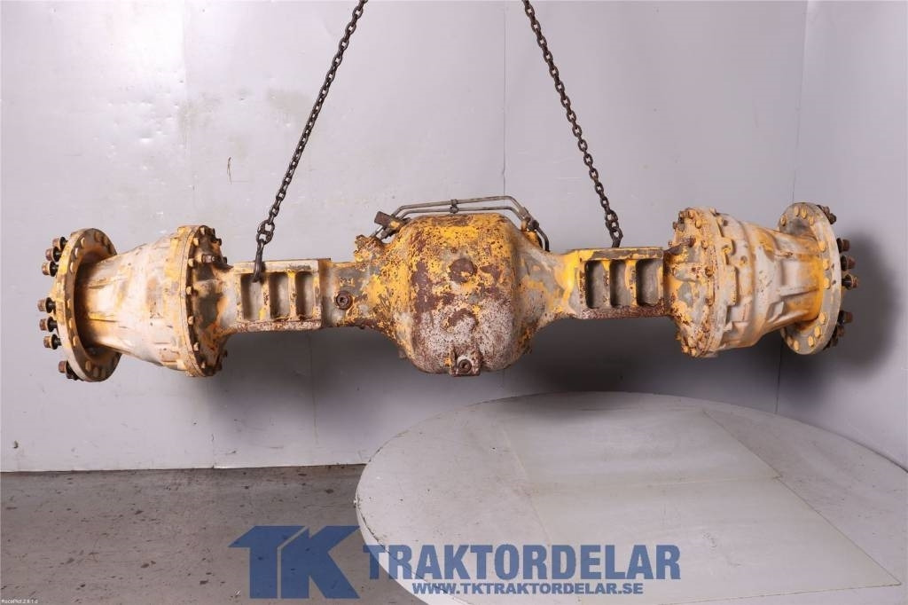Volvo L 120 G Framvagn - Eje y piezas para Maquinaria de construcción: foto 2 Volvo L 120 G Framvagn - Eje y piezas para Maquinaria de construcción: foto 2