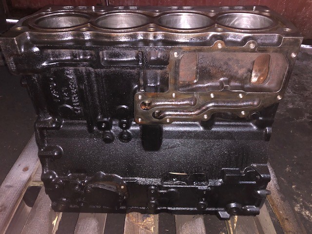 BLOK CYLINDRÓW Caterpillar C4.4 3711H26A/1 | PERKINS Blok silnika 1104D-44T 1104C-44T - Bloque de cilindros para Maquinaria de construcción: foto 5 BLOK CYLINDRÓW Caterpillar C4.4 3711H26A/1 | PERKINS Blok silnika 1104D-44T 1104C-44T - Bloque de cilindros para Maquinaria de construcción: foto 5