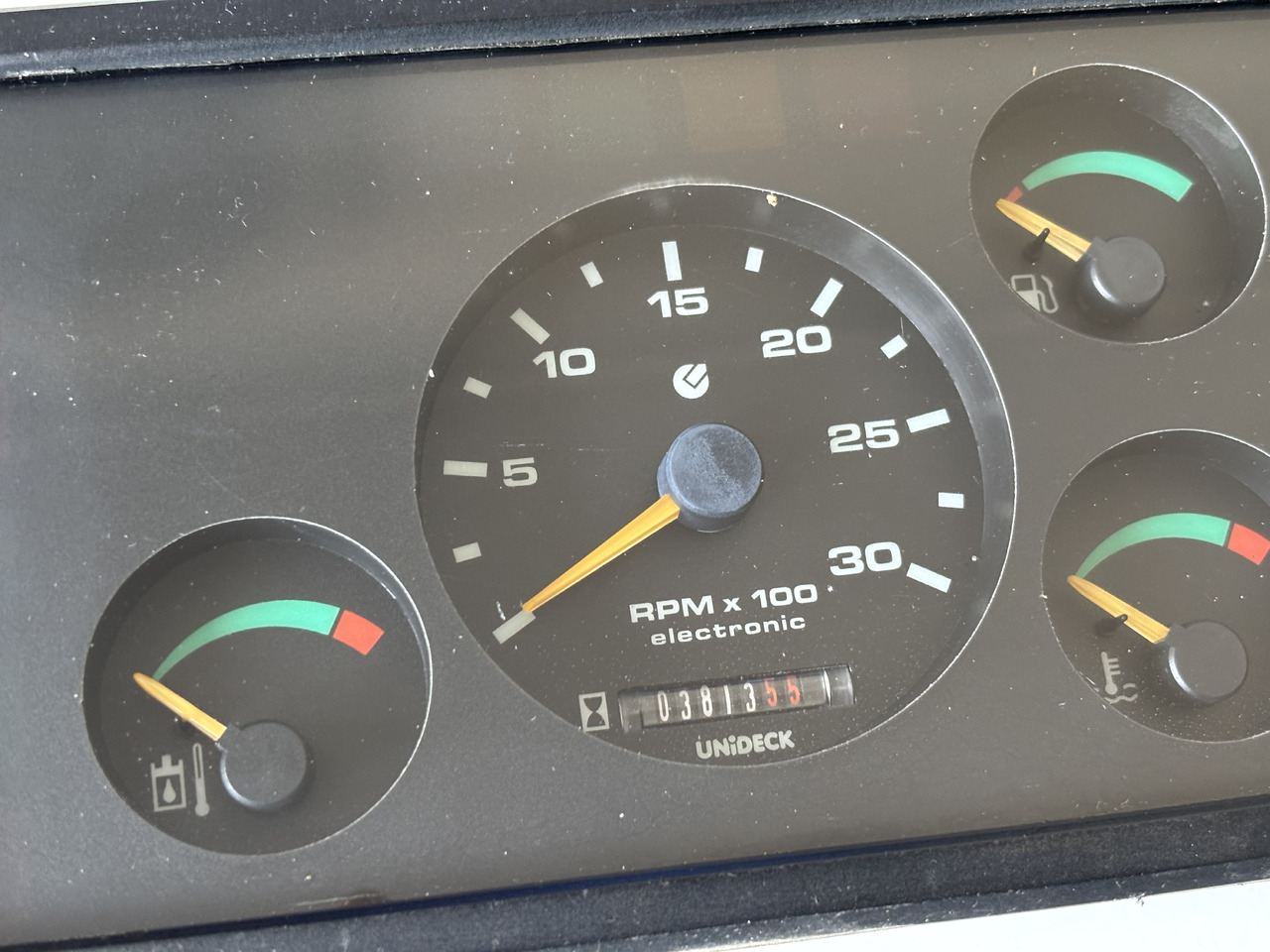 Bobcat T Licznik Speedometr UNIDECK Prędkościomierz - Salpicadero para Maquinaria agrícola: foto 2 Bobcat T Licznik Speedometr UNIDECK Prędkościomierz - Salpicadero para Maquinaria agrícola: foto 2