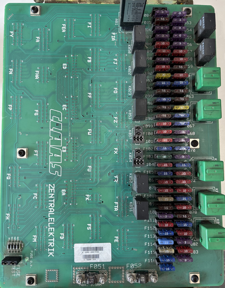 CLAAS 0000173100 Zentralelektrik Płyta Centralna Elektronika - Unidad de control para Maquinaria agrícola: foto 1 CLAAS 0000173100 Zentralelektrik Płyta Centralna Elektronika - Unidad de control para Maquinaria agrícola: foto 1