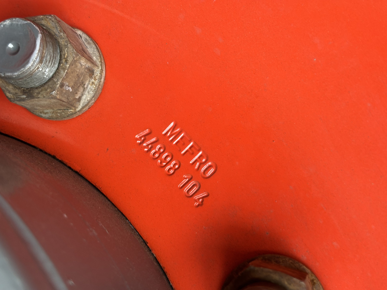 CLAAS Scorpion FELGA DW16Lx24 DW 16 L x 24 16x24 8 szpilek - Llanta para Maquinaria agrícola: foto 3 CLAAS Scorpion FELGA DW16Lx24 DW 16 L x 24 16x24 8 szpilek - Llanta para Maquinaria agrícola: foto 3