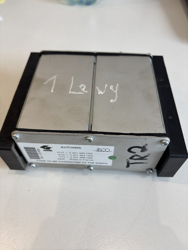 Claas Axion Arion C-MATIC - moduł sterownik ECU Auto5DC 4301385H02 - Unidad de control para Maquinaria agrícola: foto 3 Claas Axion Arion C-MATIC - moduł sterownik ECU Auto5DC 4301385H02 - Unidad de control para Maquinaria agrícola: foto 3