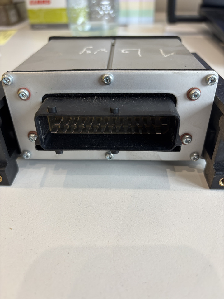 Claas Axion Arion C-MATIC - moduł sterownik ECU Auto5DC 4301385H02 - Unidad de control para Maquinaria agrícola: foto 2 Claas Axion Arion C-MATIC - moduł sterownik ECU Auto5DC 4301385H02 - Unidad de control para Maquinaria agrícola: foto 2