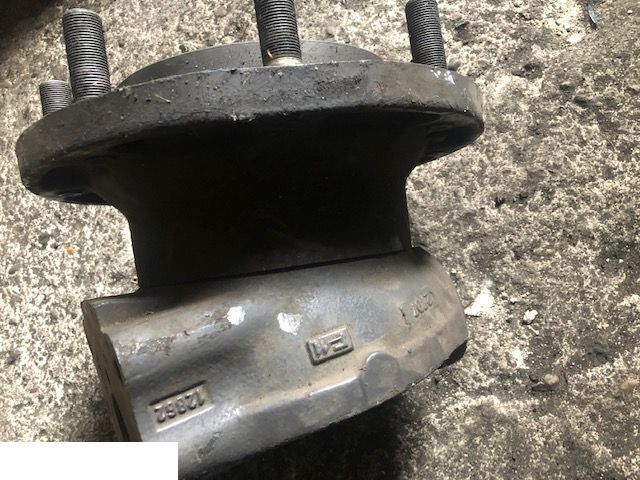 Claas Jaguar - Zwrotnica Zwolnica Piasta Koła - Mangueta para Maquinaria agrícola: foto 1 Claas Jaguar - Zwrotnica Zwolnica Piasta Koła - Mangueta para Maquinaria agrícola: foto 1