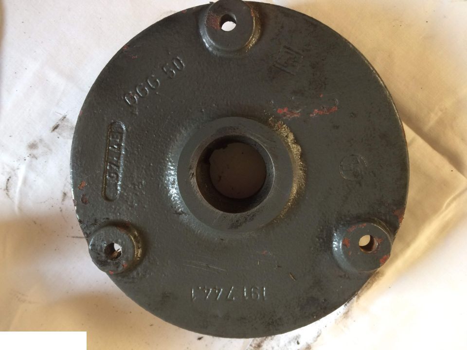 Claas Lexion 191744 Piasta - Cubo para Maquinaria agrícola: foto 1 Claas Lexion 191744 Piasta - Cubo para Maquinaria agrícola: foto 1