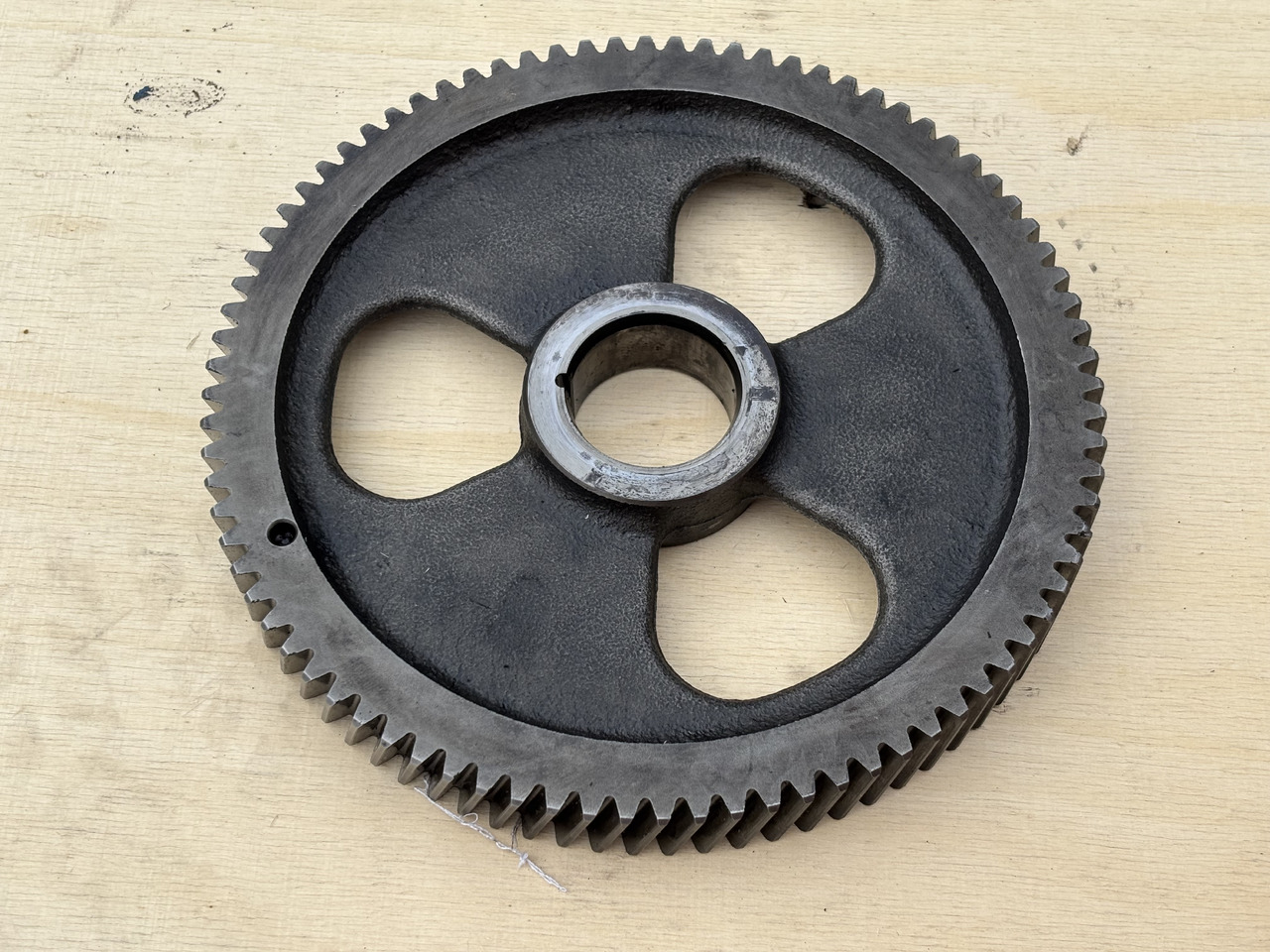 Cummins 8.3 6CT 6CTA 6CTAA Koło zębate wałka rozrządu 3918777 3907677 3917328 3901967 ORYGINAŁ - Árbol de levas para Maquinaria agrícola: foto 5 Cummins 8.3 6CT 6CTA 6CTAA Koło zębate wałka rozrządu 3918777 3907677 3917328 3901967 ORYGINAŁ - Árbol de levas para Maquinaria agrícola: foto 5