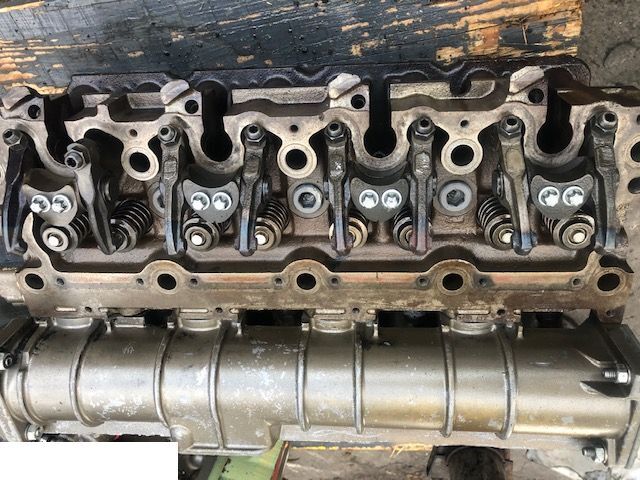 Deutz f4l1011 - Wtryski - Inyector para Maquinaria agrícola: foto 1 Deutz f4l1011 - Wtryski - Inyector para Maquinaria agrícola: foto 1