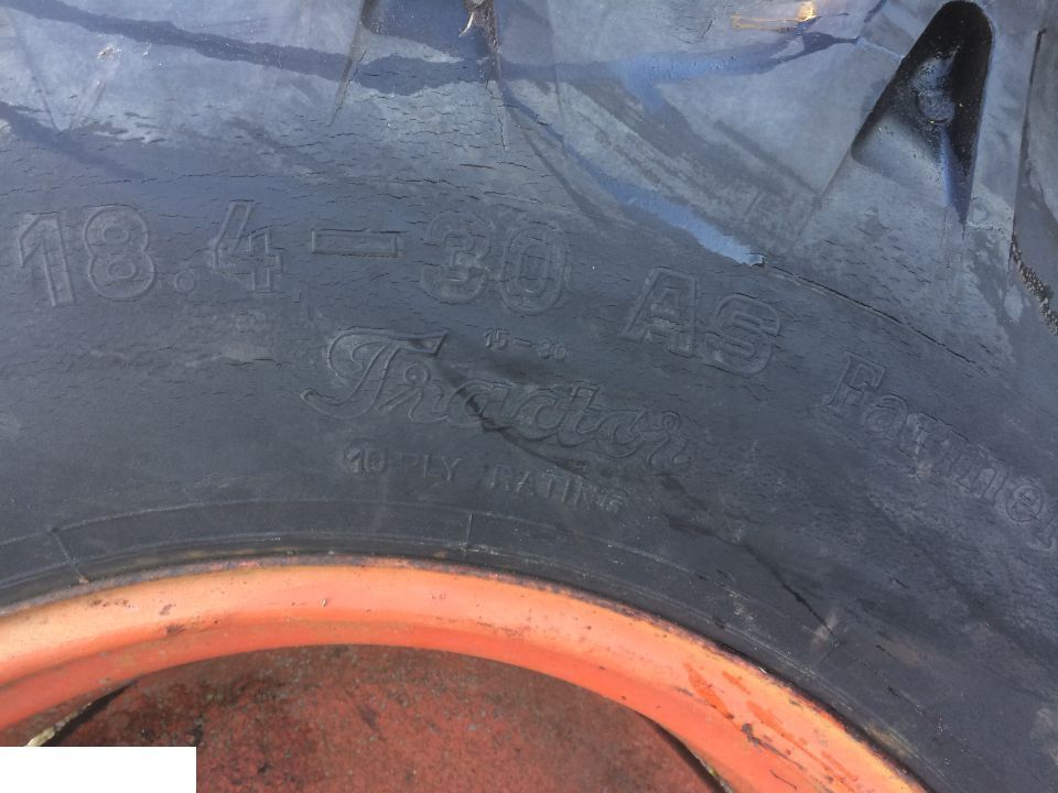 FELGA DW 14x30 OPONA goodyear 18.4/15 - 30 , aliance 18.4/15-30 - Rueda completa para Maquinaria agrícola: foto 2 FELGA DW 14x30 OPONA goodyear 18.4/15 - 30 , aliance 18.4/15-30 - Rueda completa para Maquinaria agrícola: foto 2