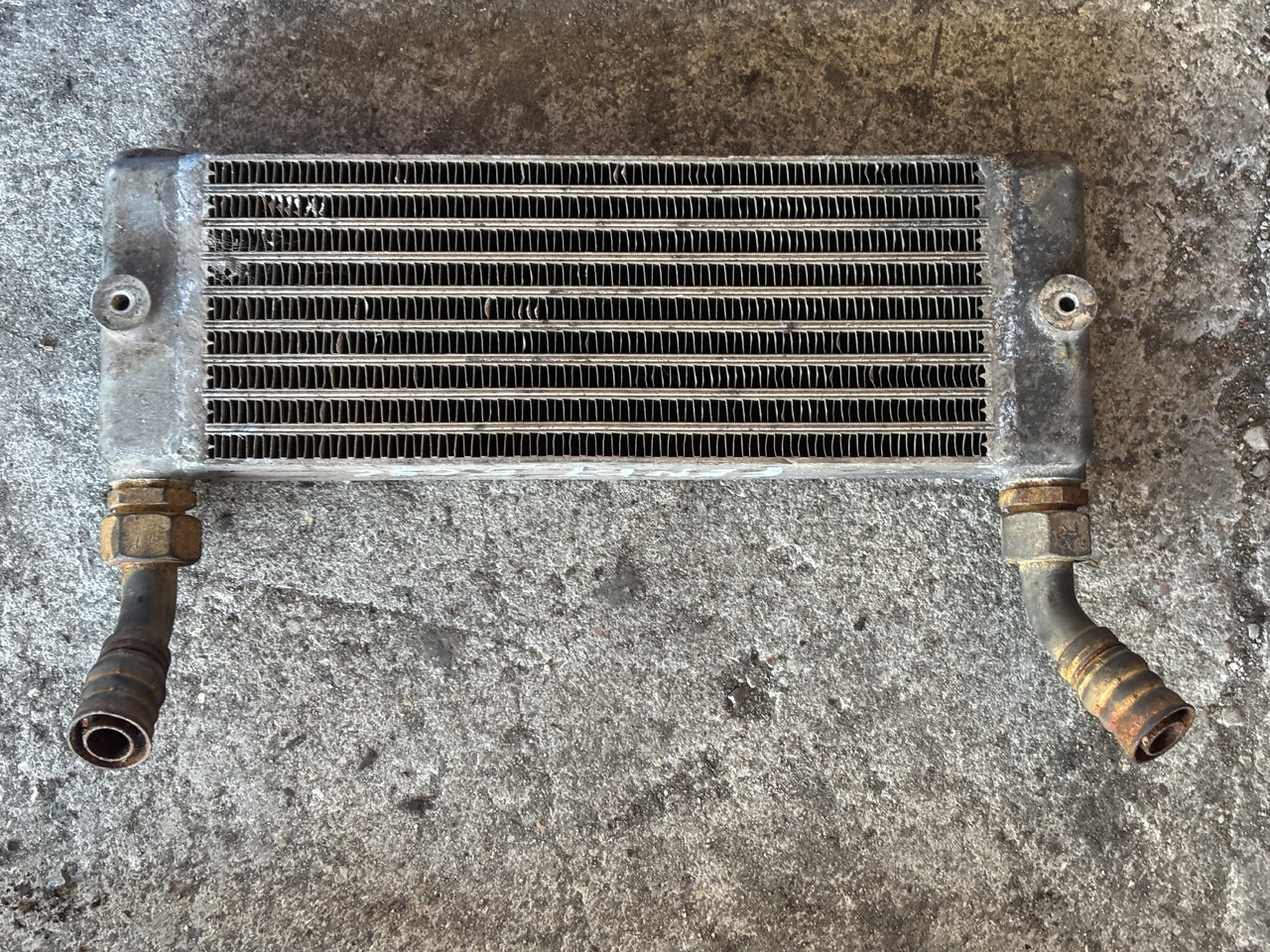 FENDT 509 C 509C Chłodnica - Radiador para Maquinaria agrícola: foto 1 FENDT 509 C 509C Chłodnica - Radiador para Maquinaria agrícola: foto 1