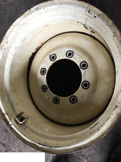 Felga Manitou 15x24 - Llanta para Equipo de manutención: foto 1 Felga Manitou 15x24 - Llanta para Equipo de manutención: foto 1