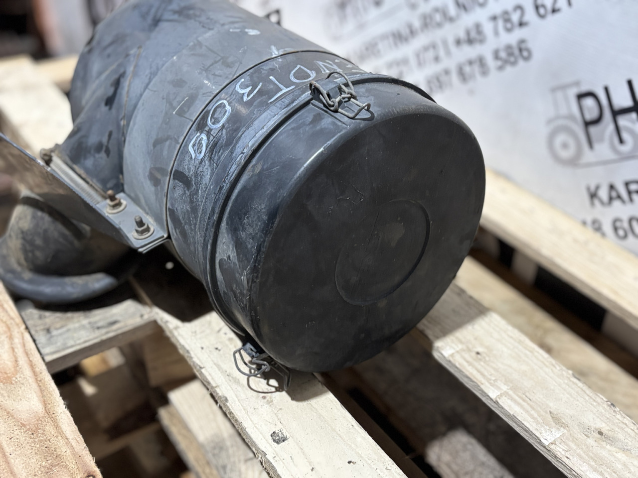 Fendt 309 Obudowa Filtra Powietrza - Filtro de aire para Maquinaria agrícola: foto 4 Fendt 309 Obudowa Filtra Powietrza - Filtro de aire para Maquinaria agrícola: foto 4