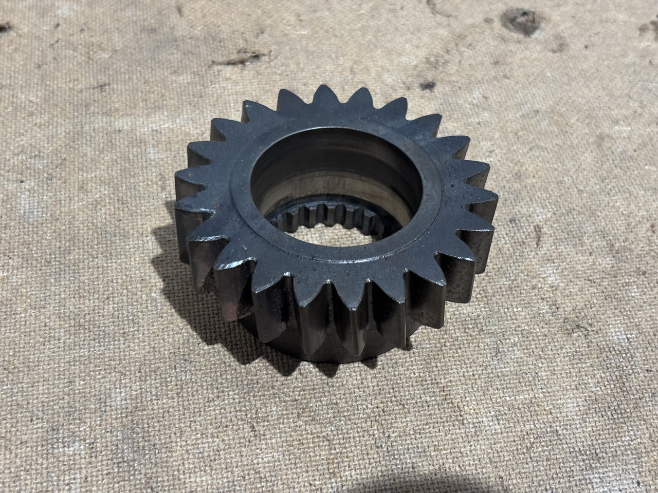 Fendt AGCO 920 924 926 930 Skrzynia Biegów Tryb Koło Zębate Zębatka CZĘŚĆI M934100082040 - Caja de cambios para Maquinaria agrícola: foto 1 Fendt AGCO 920 924 926 930 Skrzynia Biegów Tryb Koło Zębate Zębatka CZĘŚĆI M934100082040 - Caja de cambios para Maquinaria agrícola: foto 1