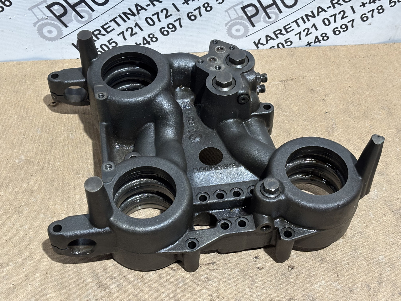 Fendt AGCO ML200 920 924 926 930 Skrzynia Biegów Obudowa M916101430012 - Caja de cambios para Maquinaria agrícola: foto 1 Fendt AGCO ML200 920 924 926 930 Skrzynia Biegów Obudowa M916101430012 - Caja de cambios para Maquinaria agrícola: foto 1