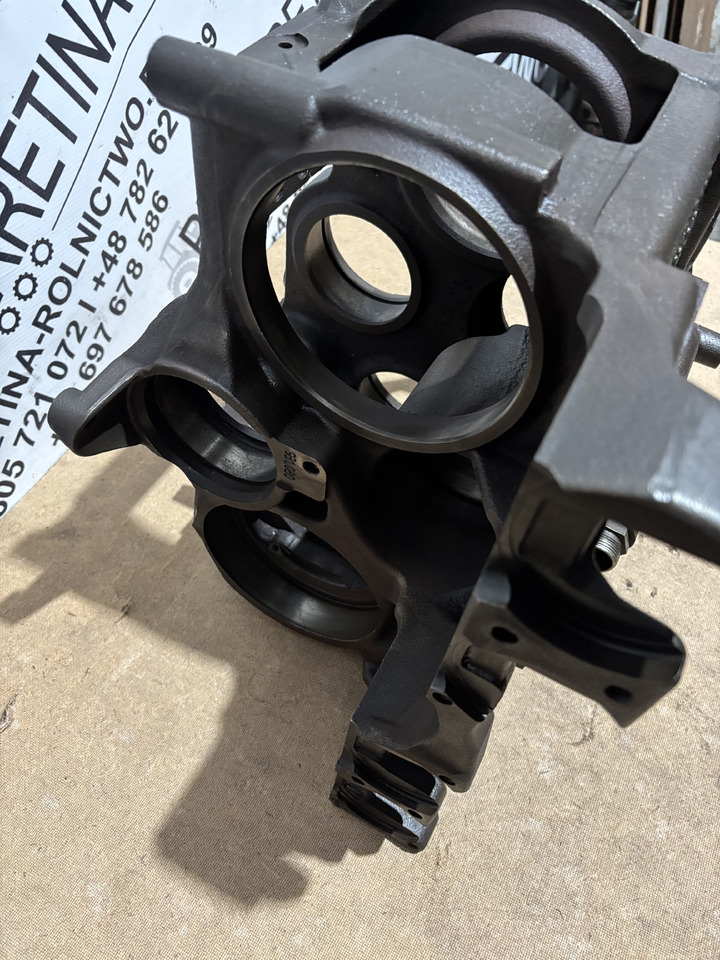 Fendt AGCO ML200 920 924 926 930 Skrzynia Biegów Obudowa M934100082040 - Caja de cambios para Maquinaria agrícola: foto 4 Fendt AGCO ML200 920 924 926 930 Skrzynia Biegów Obudowa M934100082040 - Caja de cambios para Maquinaria agrícola: foto 4