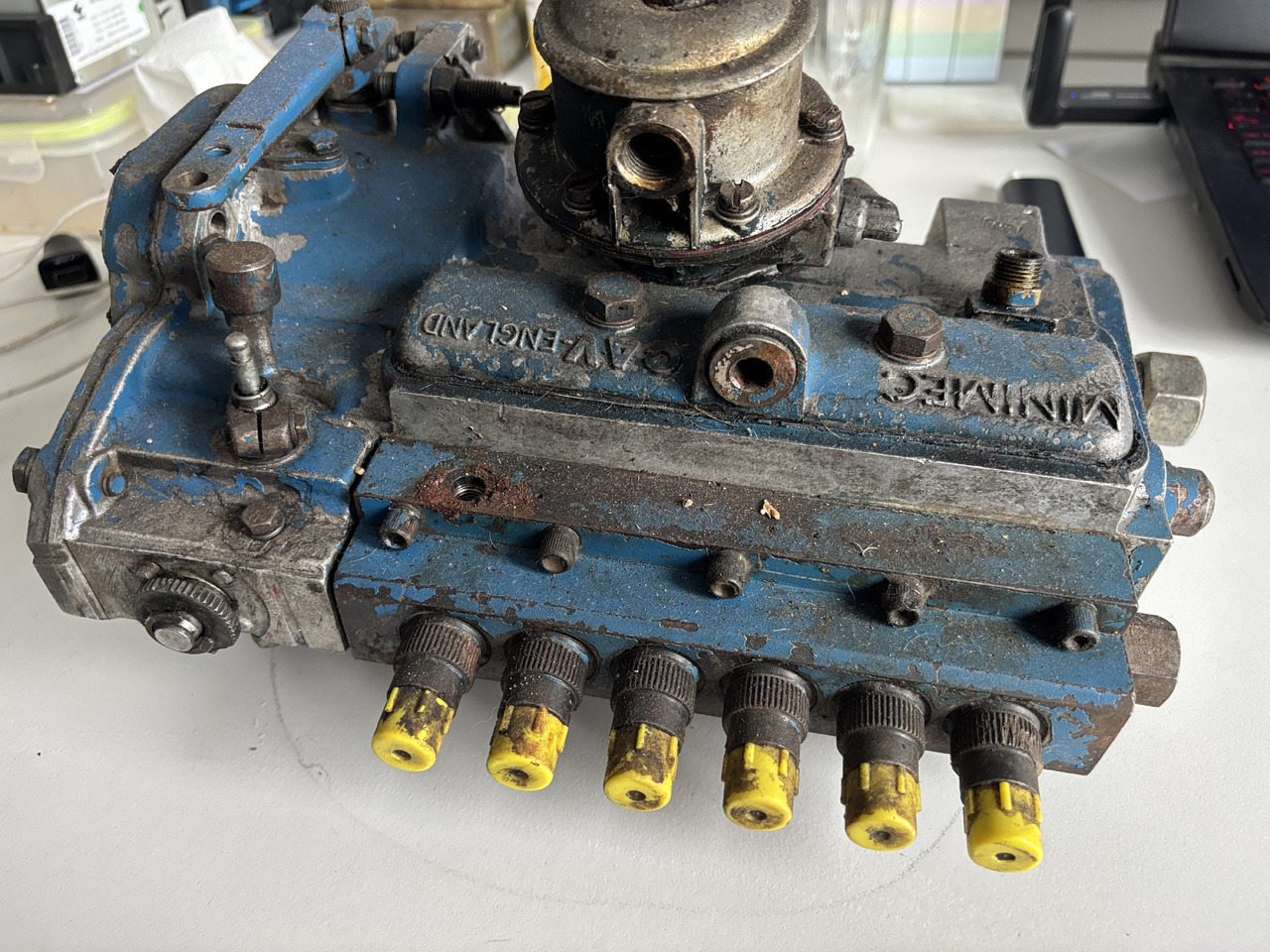 Ford TW25 - pompa wtryskowa paliwa - Bomba de combustible para Maquinaria agrícola: foto 3 Ford TW25 - pompa wtryskowa paliwa - Bomba de combustible para Maquinaria agrícola: foto 3