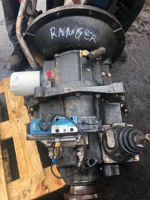 International Transmission 460 164 - Transmisión para Maquinaria agrícola: foto 1 International Transmission 460 164 - Transmisión para Maquinaria agrícola: foto 1