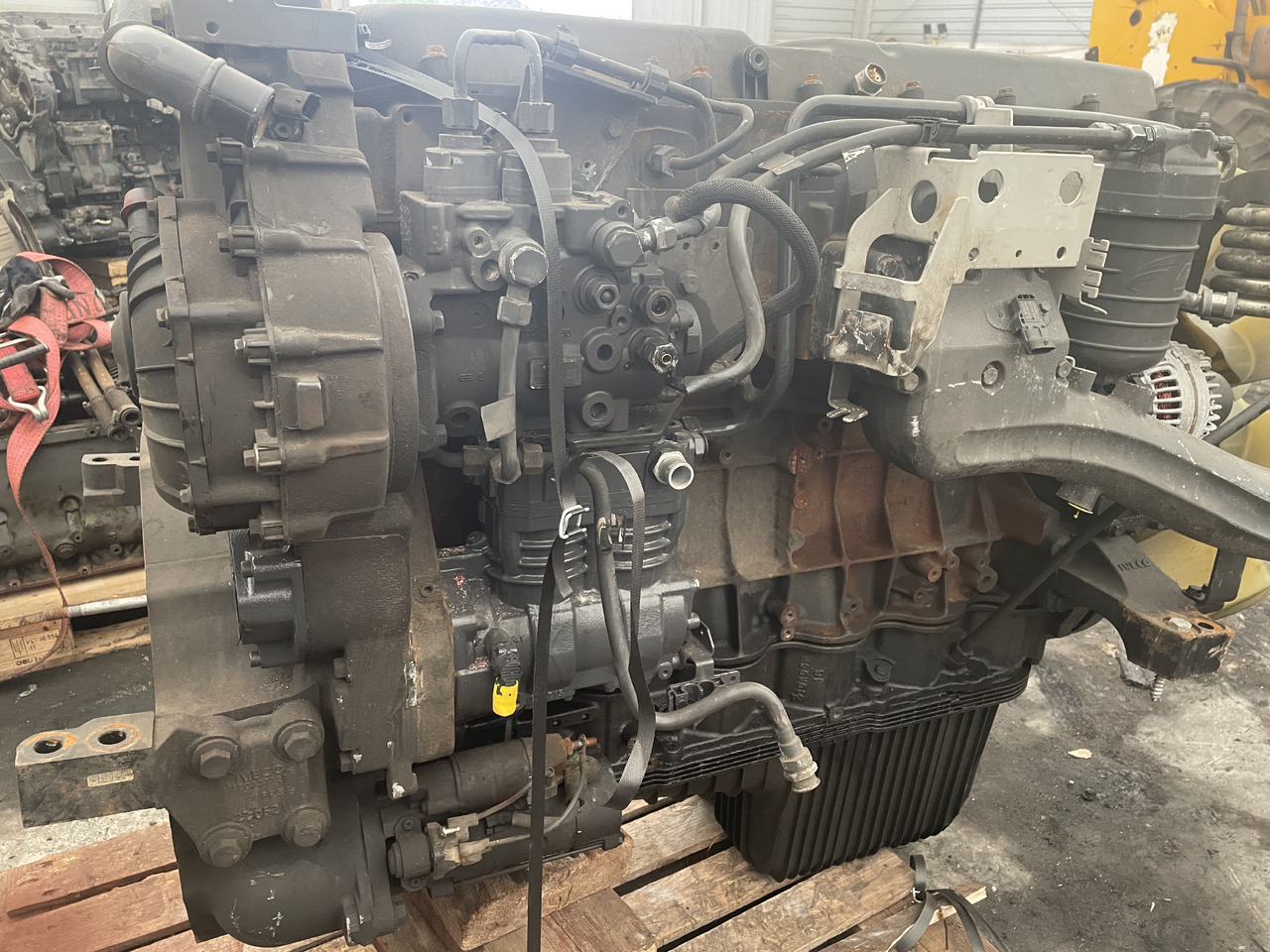 Iveco S-Way Stralis F3GGE611B - silnik kompletny - Motor: foto 2 Iveco S-Way Stralis F3GGE611B - silnik kompletny - Motor: foto 2