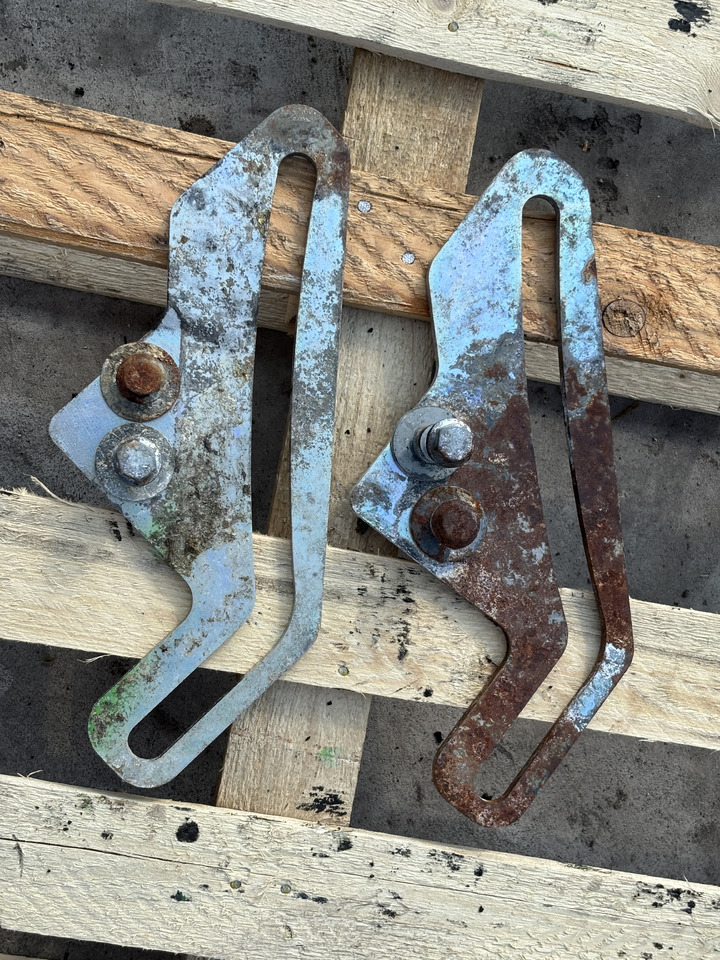 John Deere 6800 Płytka HXE81797 - Carrocería y exterior para Maquinaria agrícola: foto 1 John Deere 6800 Płytka HXE81797 - Carrocería y exterior para Maquinaria agrícola: foto 1