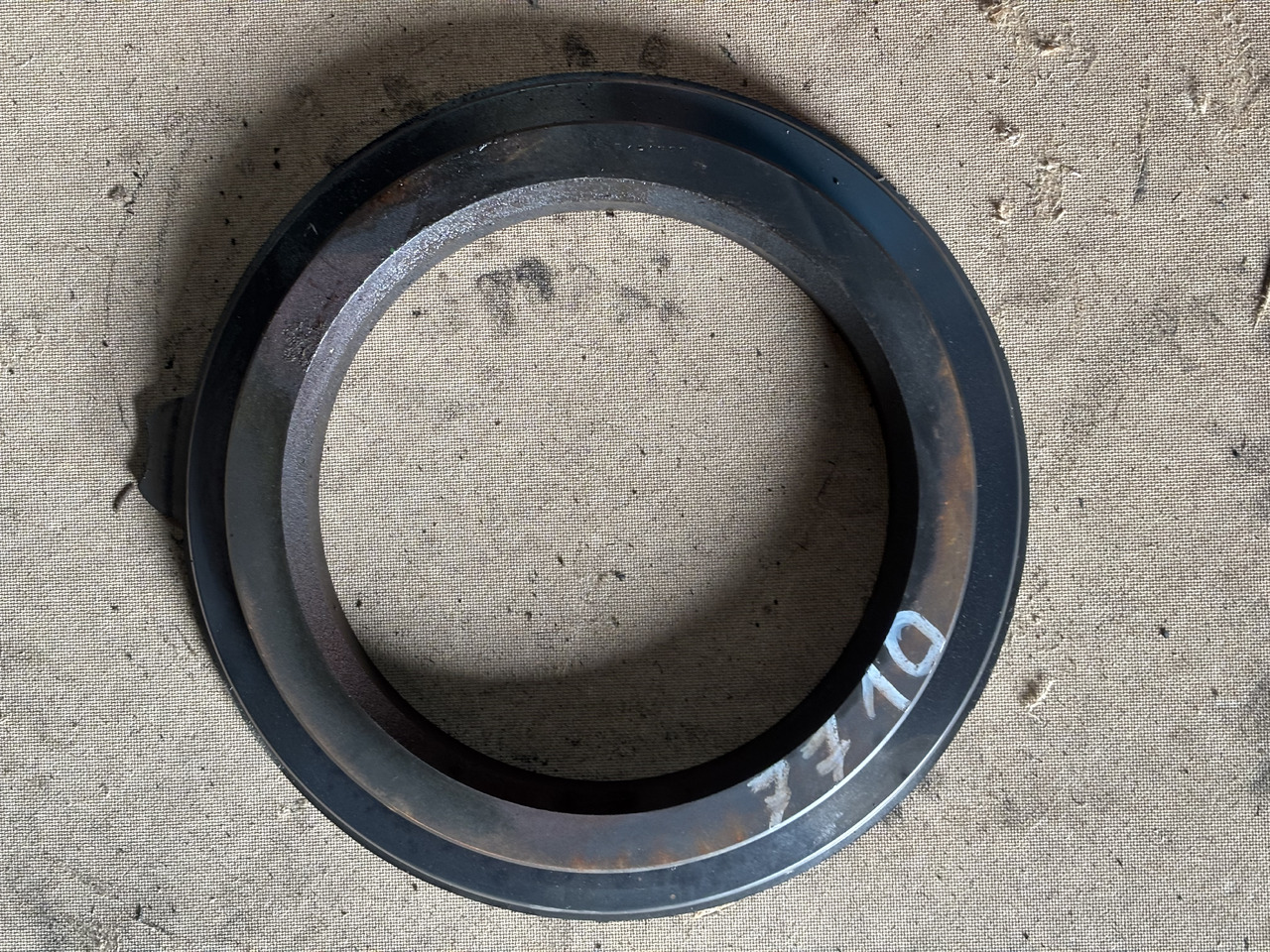 John Deere 7710 Docisk Hamulca Płytka - Piezas de freno para Maquinaria agrícola: foto 1 John Deere 7710 Docisk Hamulca Płytka - Piezas de freno para Maquinaria agrícola: foto 1