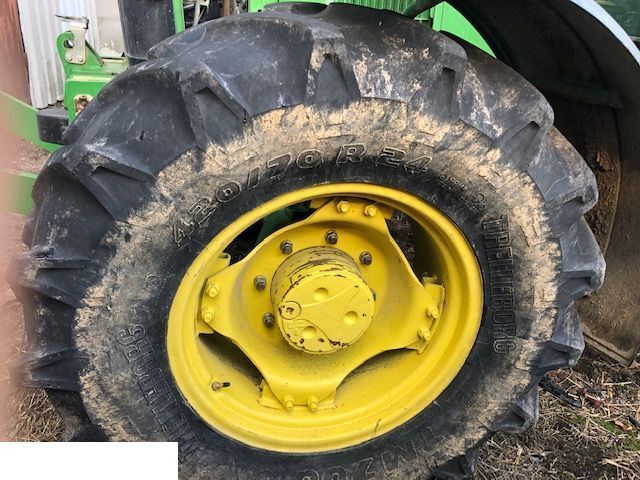 John Deere - Koło Felga 420/70 R24 Koło 520/70 R38 - Rueda completa para Maquinaria agrícola: foto 3 John Deere - Koło Felga 420/70 R24 Koło 520/70 R38 - Rueda completa para Maquinaria agrícola: foto 3