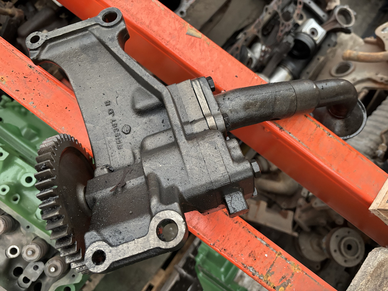 John Deere RE543187 R518347 RE533975 Pompa Oleju - Bomba de aceite para Maquinaria agrícola: foto 1 John Deere RE543187 R518347 RE533975 Pompa Oleju - Bomba de aceite para Maquinaria agrícola: foto 1