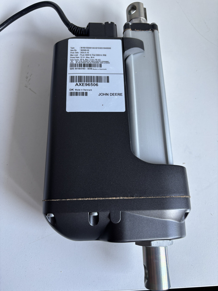 John Deere sieczkarnia - siłownik klapy wysypu AXE96506 - Sistema eléctrico para Cosechadora de forraje: foto 1 John Deere sieczkarnia - siłownik klapy wysypu AXE96506 - Sistema eléctrico para Cosechadora de forraje: foto 1