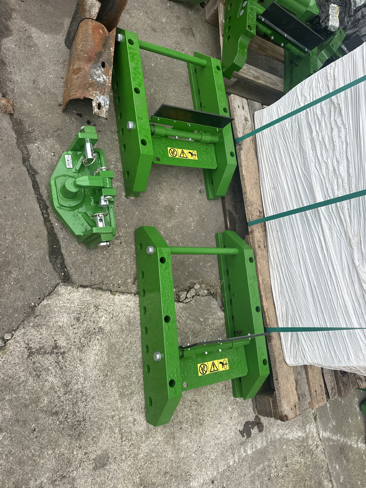 John deere zaczep k80 + szyny prowadnice - Carrocería y exterior para Maquinaria agrícola: foto 3 John deere zaczep k80 + szyny prowadnice - Carrocería y exterior para Maquinaria agrícola: foto 3