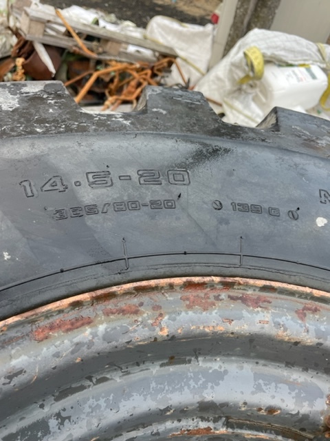 Koła 365/80 R20 , 14.5-20 - Rueda completa para Maquinaria de construcción: foto 3 Koła 365/80 R20 , 14.5-20 - Rueda completa para Maquinaria de construcción: foto 3