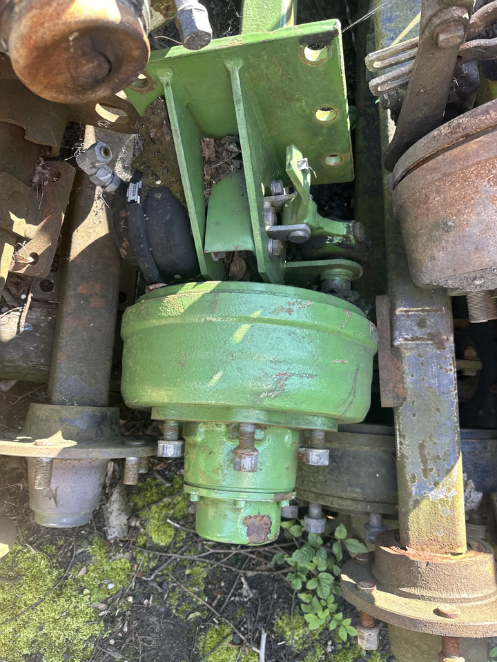 Krone Comprima - oś Piasta koła - Cubo para Maquinaria agrícola: foto 1 Krone Comprima - oś Piasta koła - Cubo para Maquinaria agrícola: foto 1