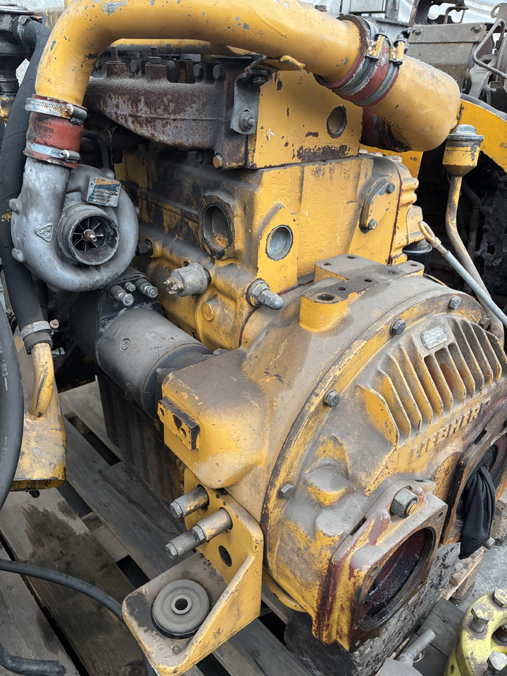 Liebherr D904T D 904 T Silnik Kompletny Blok Koło Zamachowe Wał Korbowy Pokrywa Miska CZĘŚCI - Volante de inercia para Maquinaria agrícola: foto 5 Liebherr D904T D 904 T Silnik Kompletny Blok Koło Zamachowe Wał Korbowy Pokrywa Miska CZĘŚCI - Volante de inercia para Maquinaria agrícola: foto 5