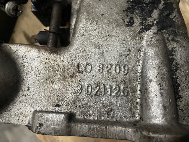 Liebherr d926 ti-e obudowa termostatu L08209 - Termostato para Maquinaria de construcción: foto 1 Liebherr d926 ti-e obudowa termostatu L08209 - Termostato para Maquinaria de construcción: foto 1