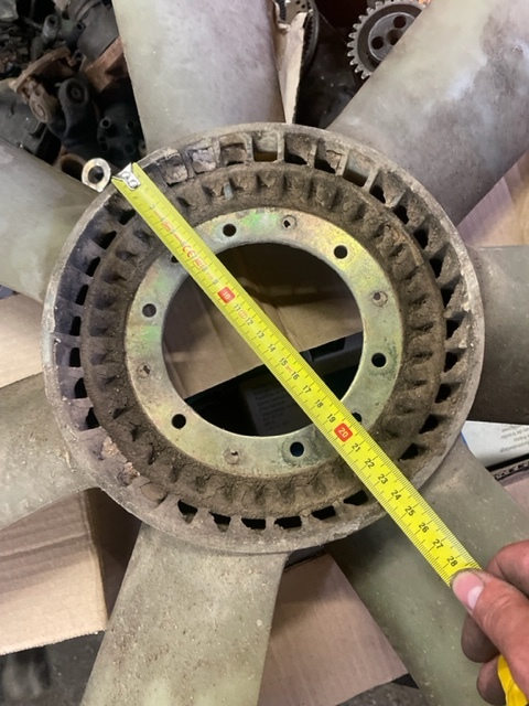 Liebherr wentylator chłodnicy - Ventilador para Maquinaria de construcción: foto 4 Liebherr wentylator chłodnicy - Ventilador para Maquinaria de construcción: foto 4