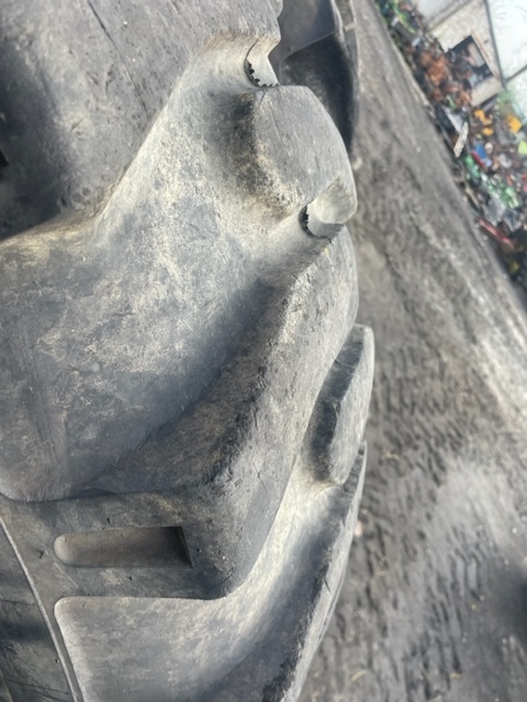 Malhotra MRL 15.5-25 - Neumático para Maquinaria agrícola: foto 2 Malhotra MRL 15.5-25 - Neumático para Maquinaria agrícola: foto 2