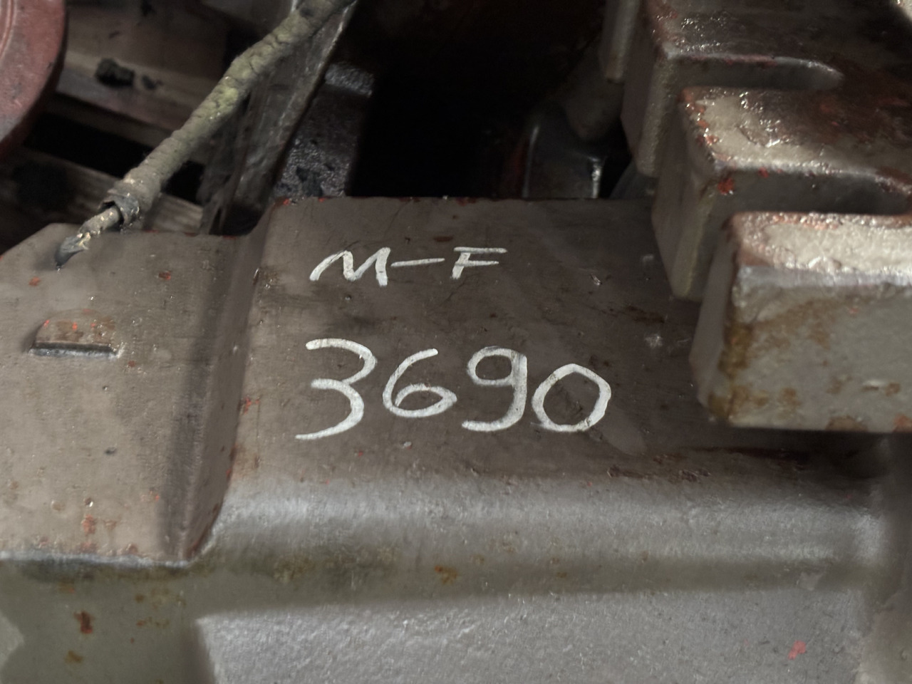 Massey Ferguson 3690 Tłok Hamulcowy 3617620M2 - Piezas de freno para Maquinaria agrícola: foto 3 Massey Ferguson 3690 Tłok Hamulcowy 3617620M2 - Piezas de freno para Maquinaria agrícola: foto 3