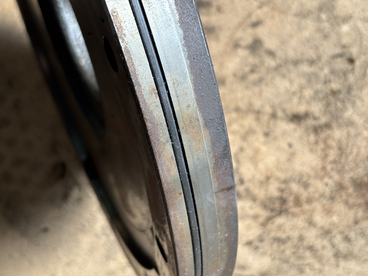 Massey Ferguson Fendt Valtra 927 922 MF 8650 S232 S292 Zacisk hamulcowy 934152150011 - Pinza de freno para Maquinaria agrícola: foto 2 Massey Ferguson Fendt Valtra 927 922 MF 8650 S232 S292 Zacisk hamulcowy 934152150011 - Pinza de freno para Maquinaria agrícola: foto 2