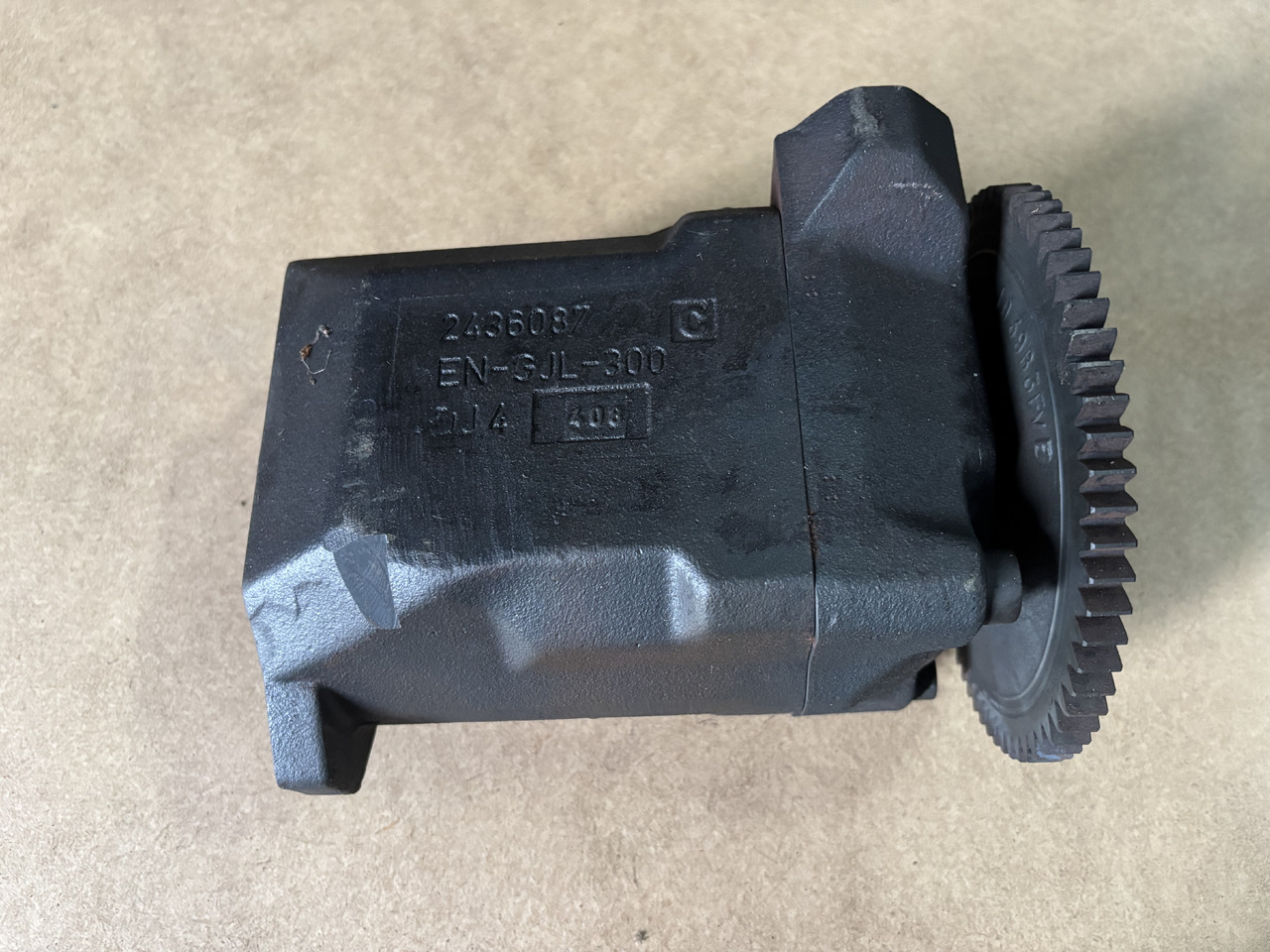 Massey Ferguson Pompa hydrauliczna 3716370M5 - Bomba hidráulica para Maquinaria agrícola: foto 1 Massey Ferguson Pompa hydrauliczna 3716370M5 - Bomba hidráulica para Maquinaria agrícola: foto 1