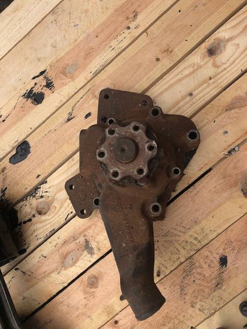 Mercedes Om 352 - Pompa Wody - Bomba de refrigerante para Maquinaria agrícola: foto 5 Mercedes Om 352 - Pompa Wody - Bomba de refrigerante para Maquinaria agrícola: foto 5