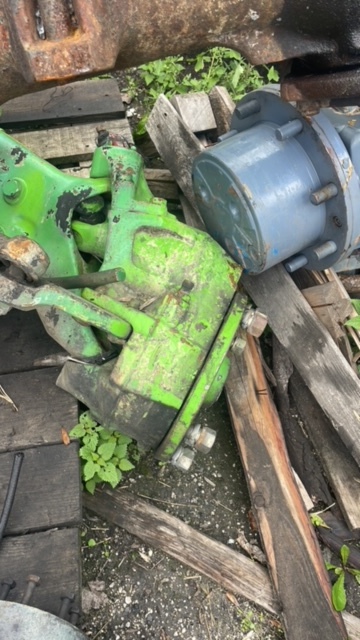 Merlo - Zwolnica | Zwrotnica | Obudowa | Półoś - Palier para Maquinaria agrícola: foto 2 Merlo - Zwolnica | Zwrotnica | Obudowa | Półoś - Palier para Maquinaria agrícola: foto 2