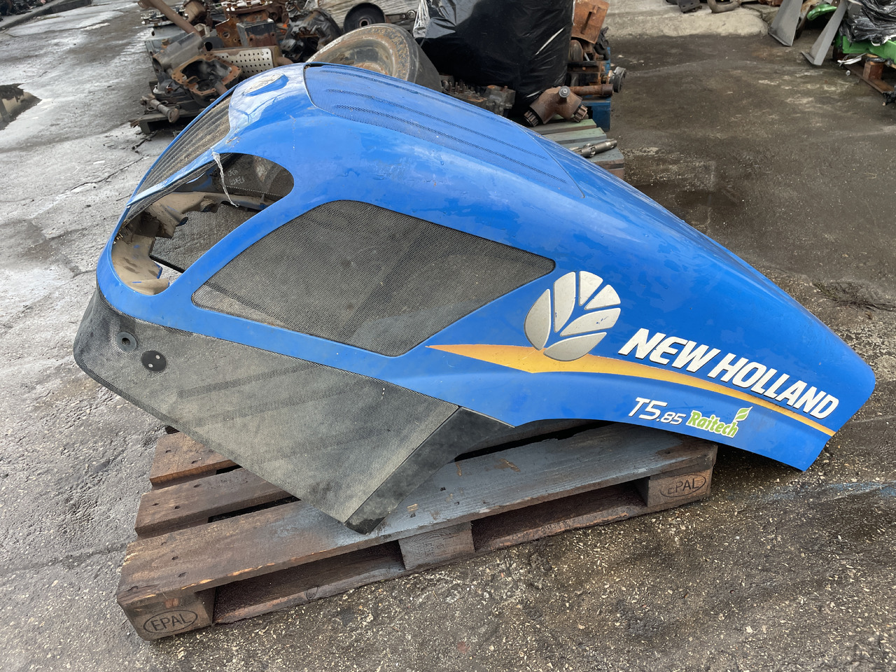 New Holland T5 T5.85 T5.95 - maska pokrywa silnika - Capota para Maquinaria agrícola: foto 1 New Holland T5 T5.85 T5.95 - maska pokrywa silnika - Capota para Maquinaria agrícola: foto 1