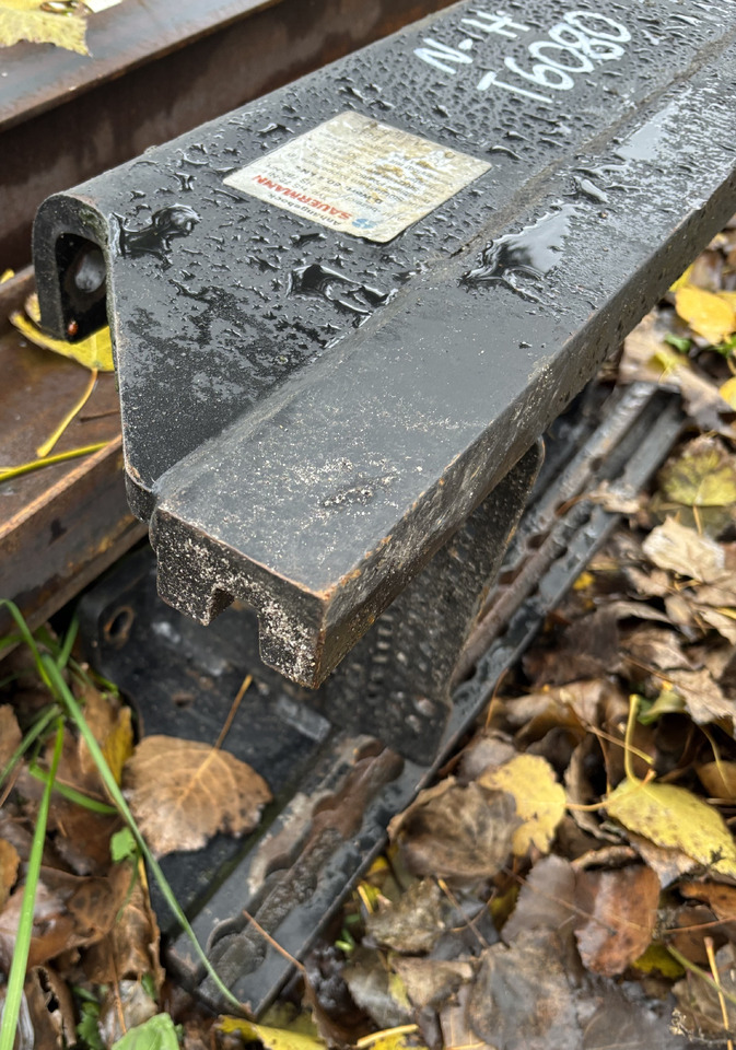 New Holland T6080 Rama Zaczepu Szyna Sauermann HS 78-NH HS 780-NH - Carrocería y exterior para Maquinaria agrícola: foto 2 New Holland T6080 Rama Zaczepu Szyna Sauermann HS 78-NH HS 780-NH - Carrocería y exterior para Maquinaria agrícola: foto 2