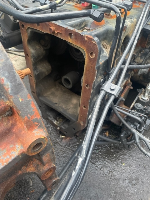 New holland T6030 - T6090 , New holland T7.140-T7.210 most napędowy Tylni , Atak mechanizm róźnicowy - Eje y piezas para Maquinaria agrícola: foto 3 New holland T6030 - T6090 , New holland T7.140-T7.210 most napędowy Tylni , Atak mechanizm róźnicowy - Eje y piezas para Maquinaria agrícola: foto 3