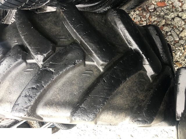 Opona Merlo - 16.0/70 r20 - Neumático para Equipo de manutención: foto 2 Opona Merlo - 16.0/70 r20 - Neumático para Equipo de manutención: foto 2