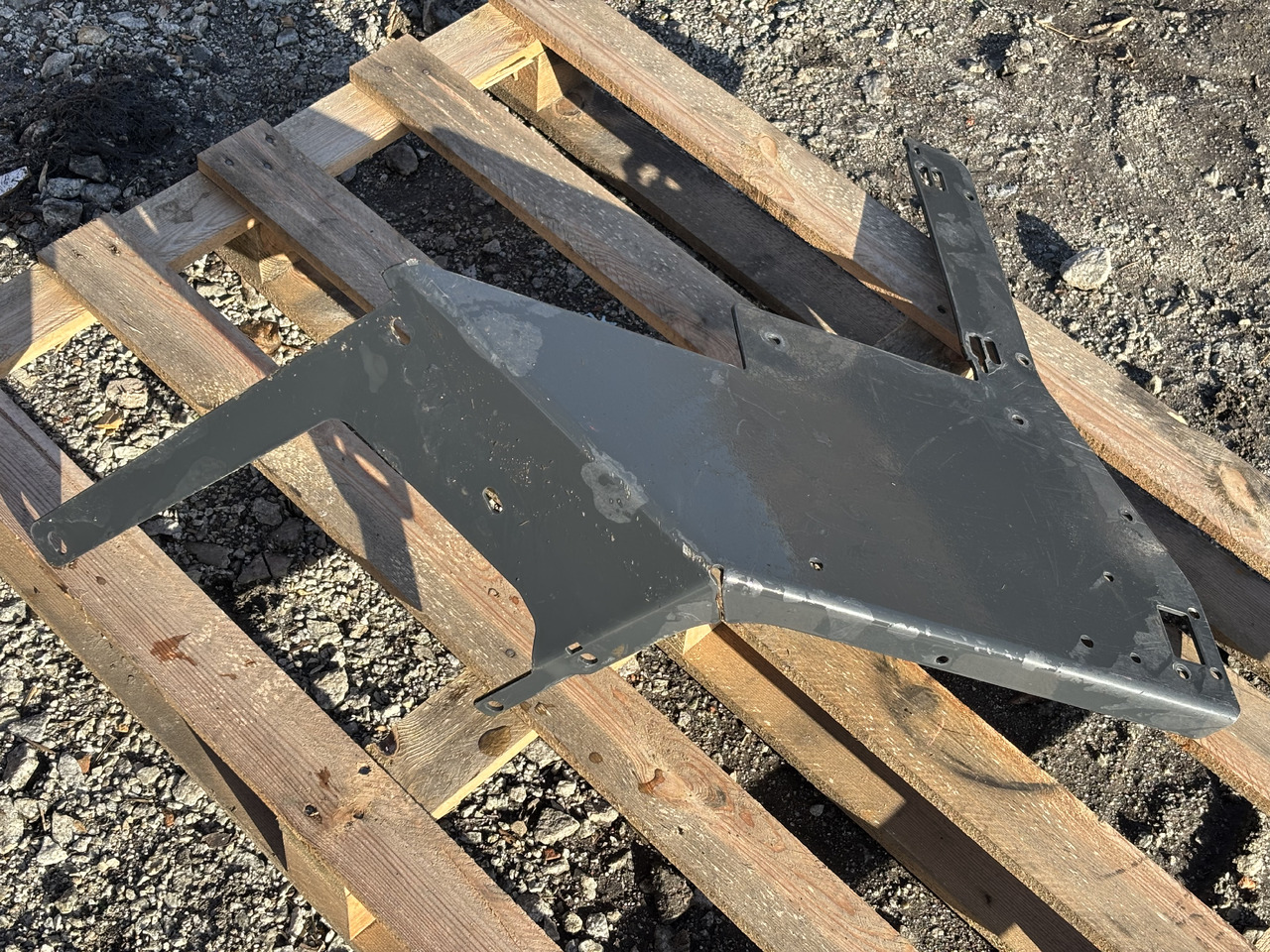 Pottinger Jumbo 7450 Przyczepa Samozbierająca - Obudowa Osłona Klapa Mocowanie - Carrocería y exterior para Maquinaria agrícola: foto 1 Pottinger Jumbo 7450 Przyczepa Samozbierająca - Obudowa Osłona Klapa Mocowanie - Carrocería y exterior para Maquinaria agrícola: foto 1