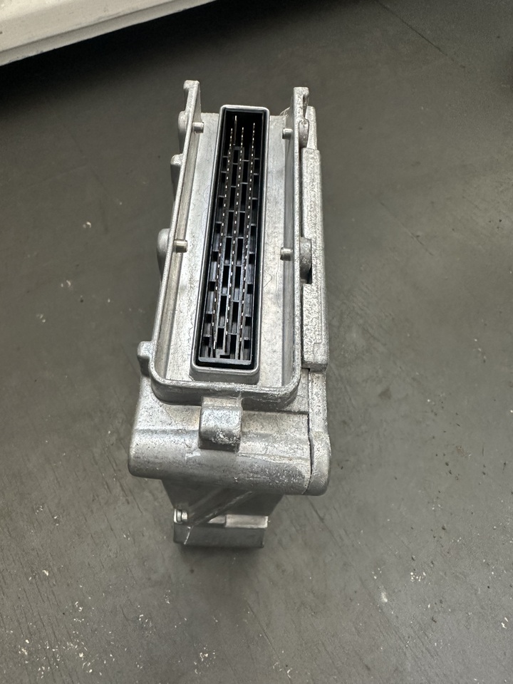 UIC3 Simens VDO 6599187676a John Deere ECU | 6599187640c - Unidad de control para Maquinaria agrícola: foto 1 UIC3 Simens VDO 6599187676a John Deere ECU | 6599187640c - Unidad de control para Maquinaria agrícola: foto 1