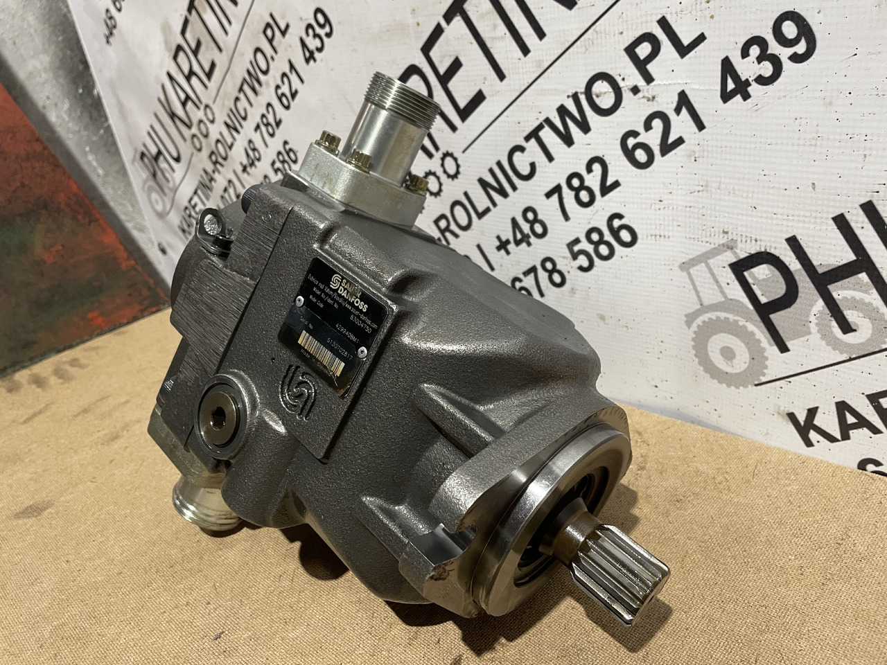 Valtra S354 Massey 8480 - pompa hydrauliczna 4299408M1 4299408M2 - Bomba hidráulica para Maquinaria agrícola: foto 3 Valtra S354 Massey 8480 - pompa hydrauliczna 4299408M1 4299408M2 - Bomba hidráulica para Maquinaria agrícola: foto 3