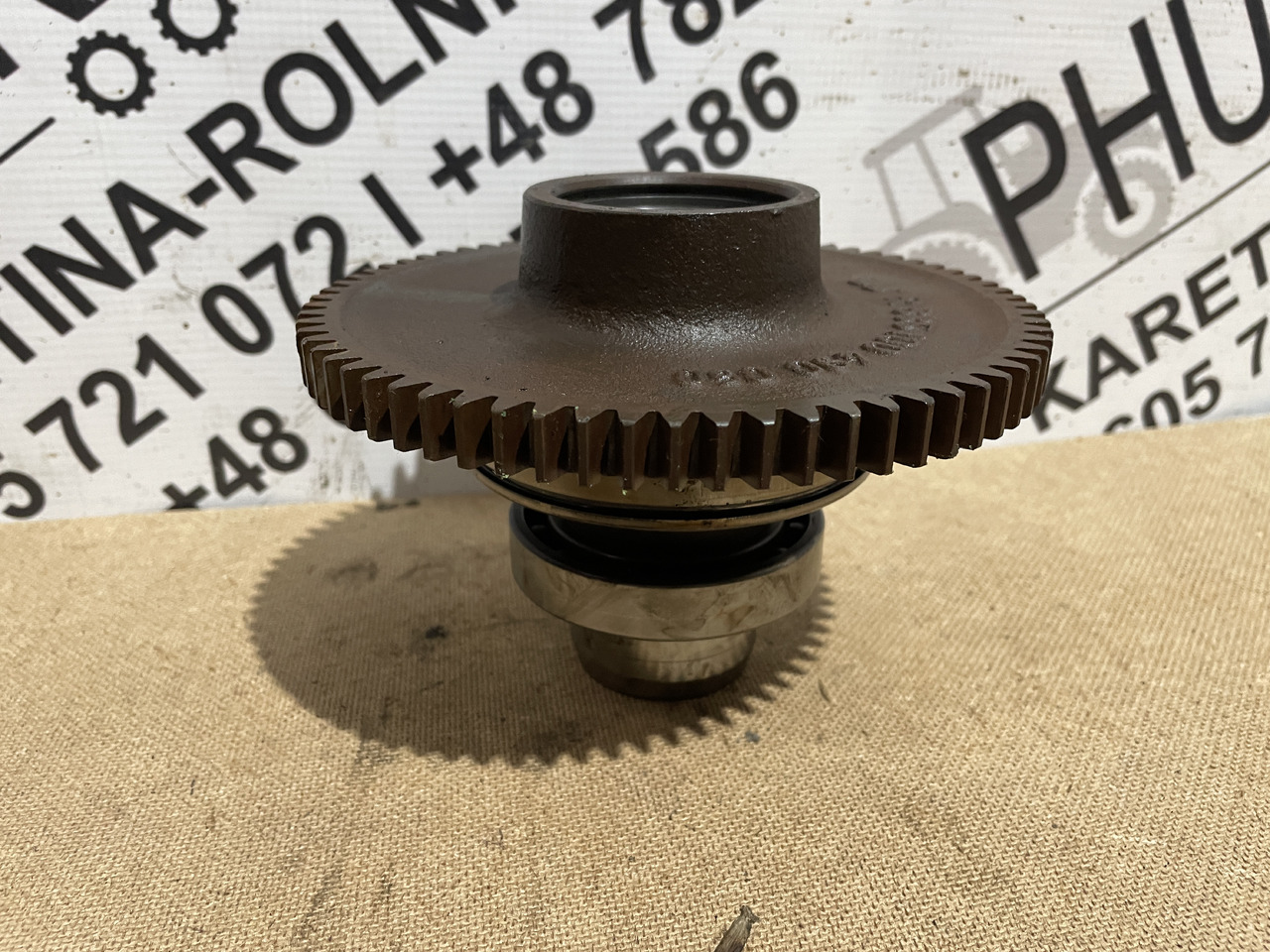 Valtra S354 Massey 8480 - skrzynia biegów - koło zębate wałek 903100490051 R835100490050 - Caja de cambios para Maquinaria agrícola: foto 2 Valtra S354 Massey 8480 - skrzynia biegów - koło zębate wałek 903100490051 R835100490050 - Caja de cambios para Maquinaria agrícola: foto 2