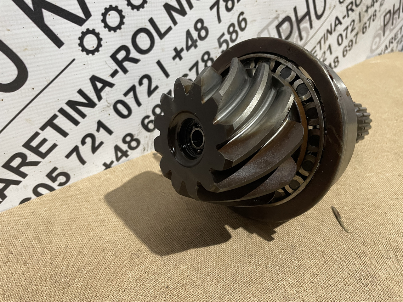 Valtra S354 Massey 8480 - skrzynia biegów - wałek ataku 12z 945100410010 - Caja de cambios para Maquinaria agrícola: foto 2 Valtra S354 Massey 8480 - skrzynia biegów - wałek ataku 12z 945100410010 - Caja de cambios para Maquinaria agrícola: foto 2