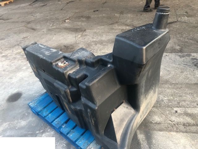 Zbiornik Paliwa - John Deere 7530 Premium - Depósito de combustible para Maquinaria agrícola: foto 4 Zbiornik Paliwa - John Deere 7530 Premium - Depósito de combustible para Maquinaria agrícola: foto 4